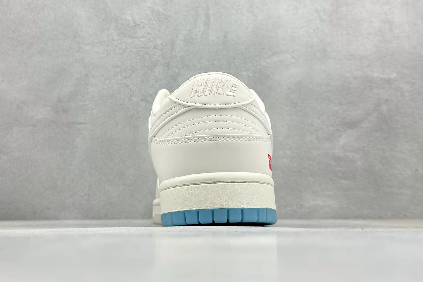 Nike SB Dunk Low x Supreme White Sky Blue Replica Nikes – Rep Shoes Flexible 1552