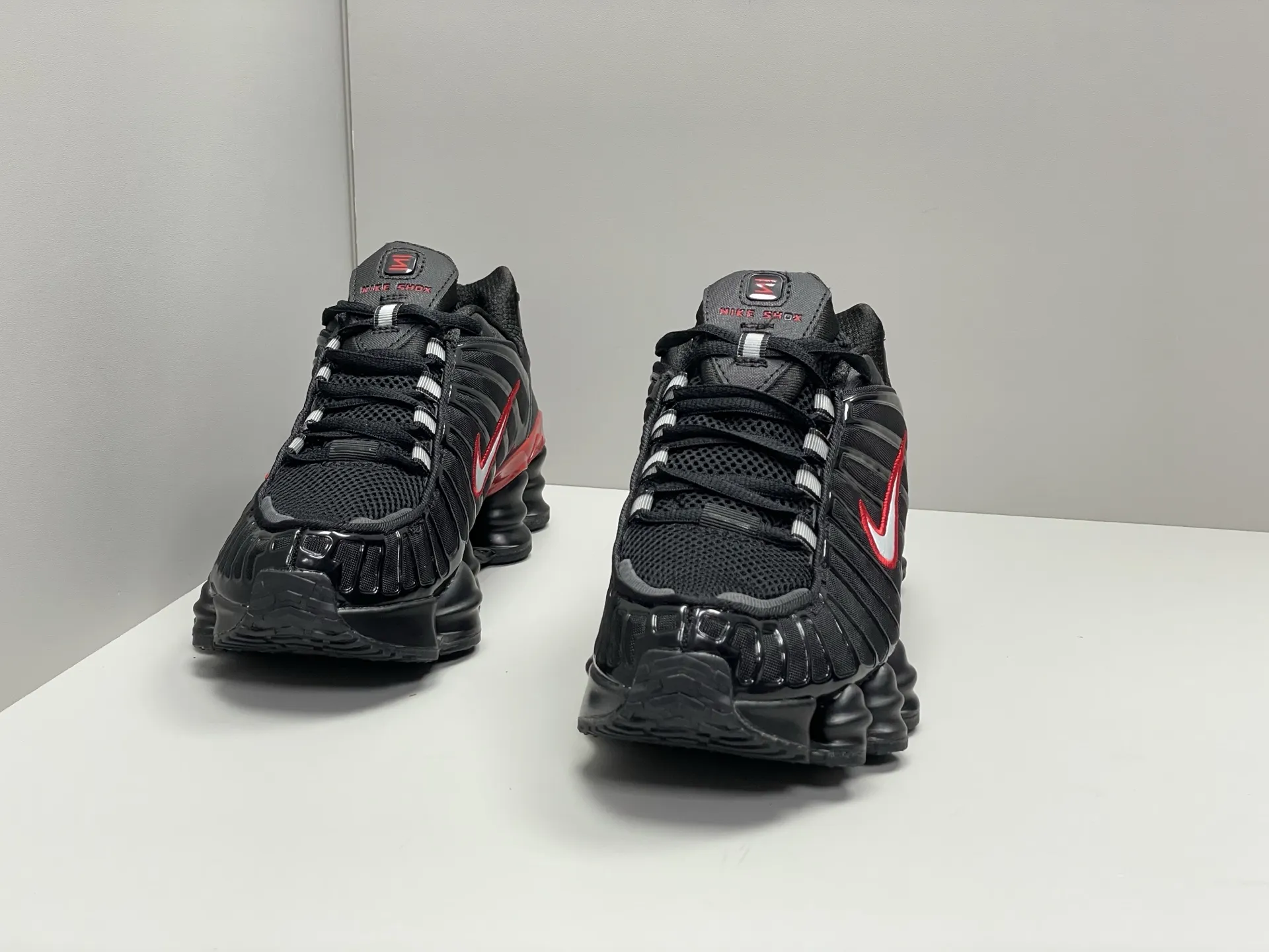 Nike Shox TL Black Red Silver Rep Shoes –  Replica Nikes ComfortFit 1671