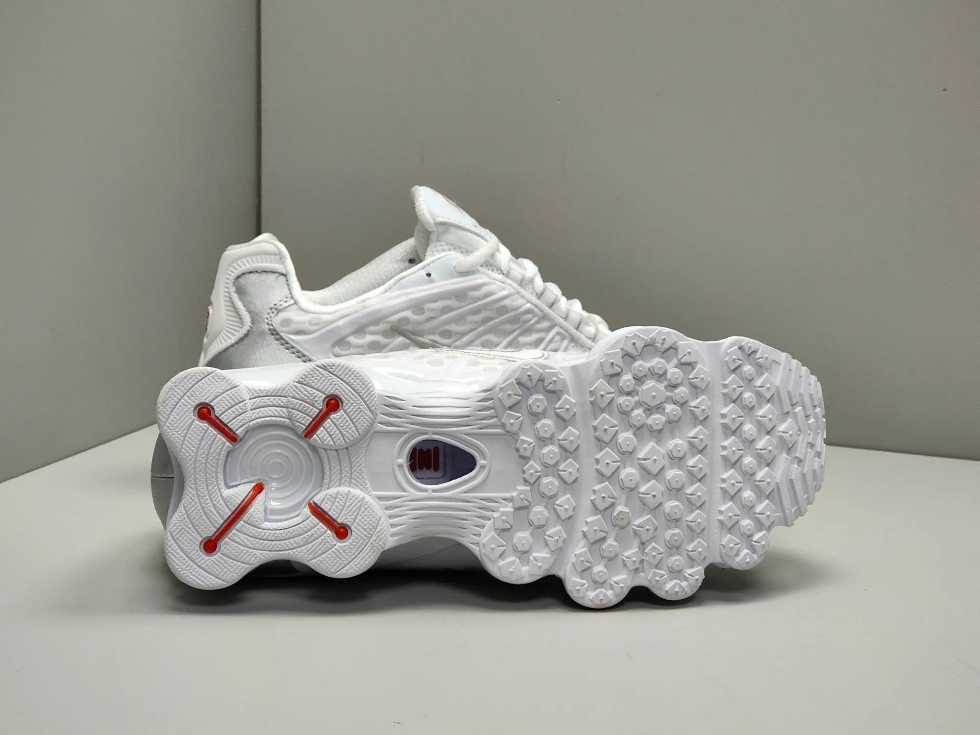 Soft Nike Shox TL Metallic Silver Low Top Rep Shoes –  Replica Nikes 1673