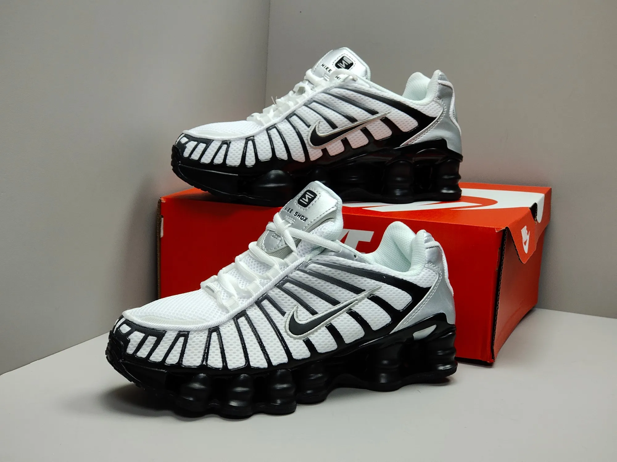 Nike Shox TL White Black Silver Rep Shoes Replica Sneakers Packable 1672