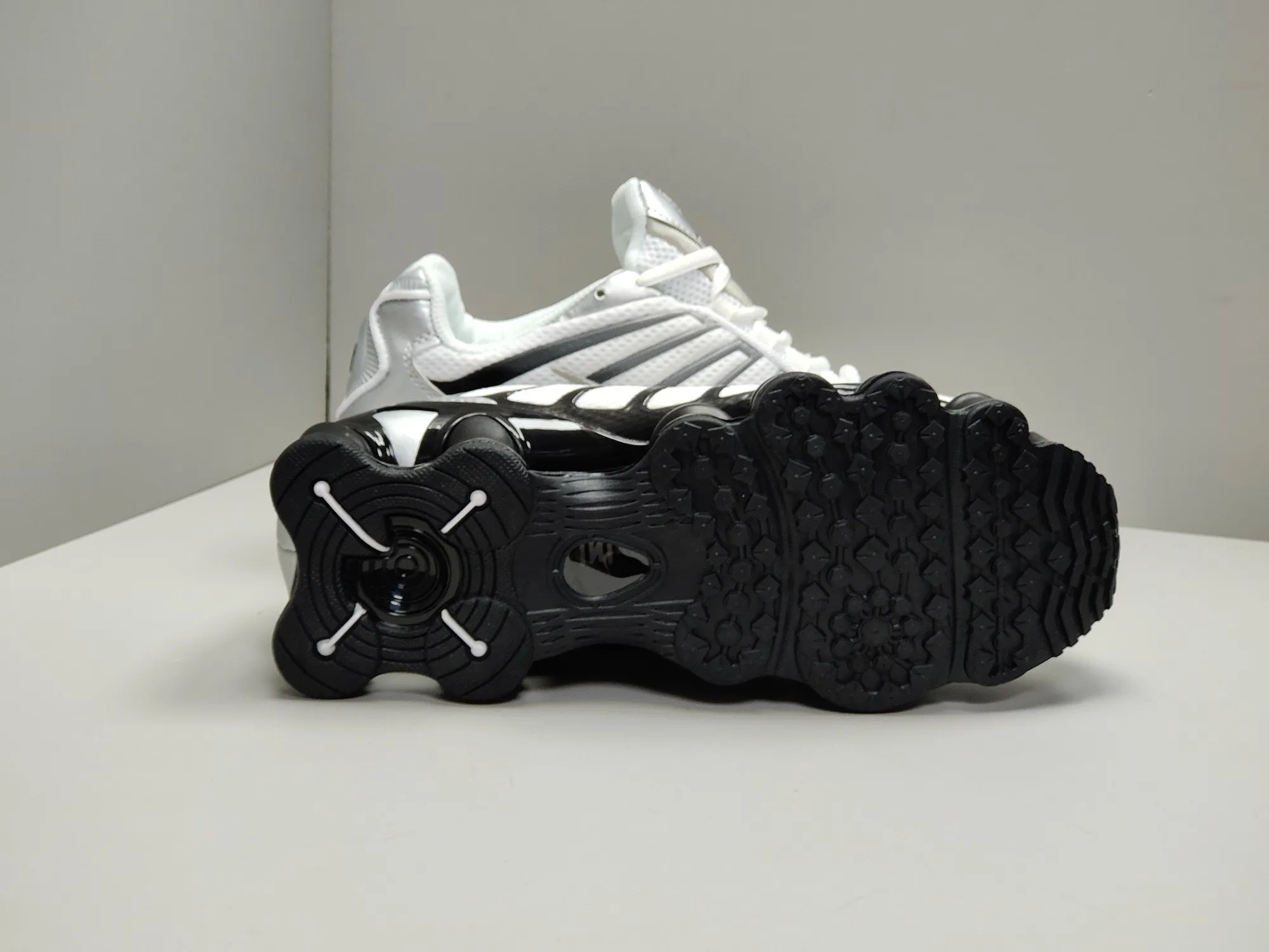 Nike Shox TL White Black Silver Rep Shoes Replica Sneakers Packable 1672