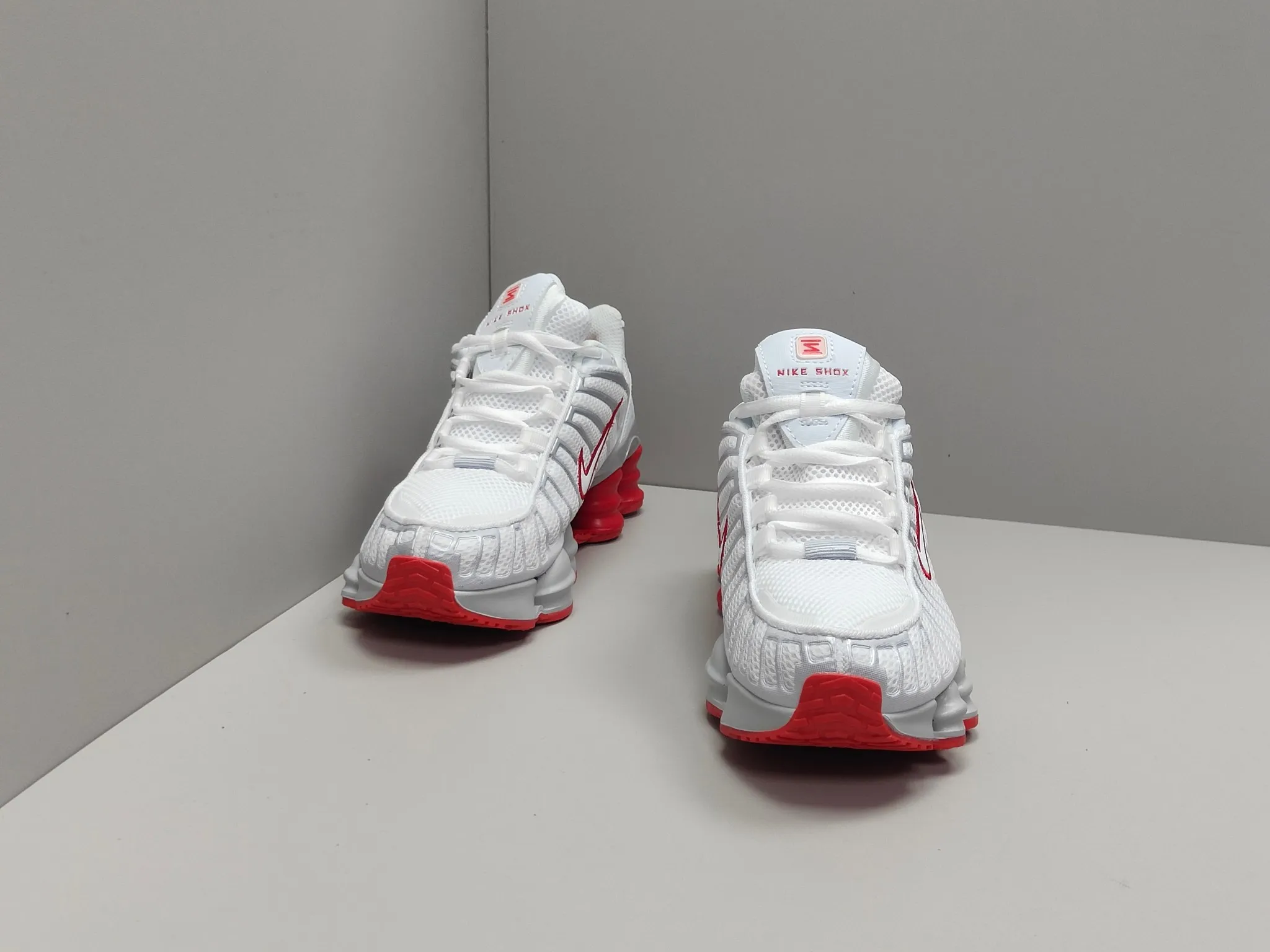 Timeless Nike Shox TL White Red Low Running Shoes – Replica Nike Edition 1669