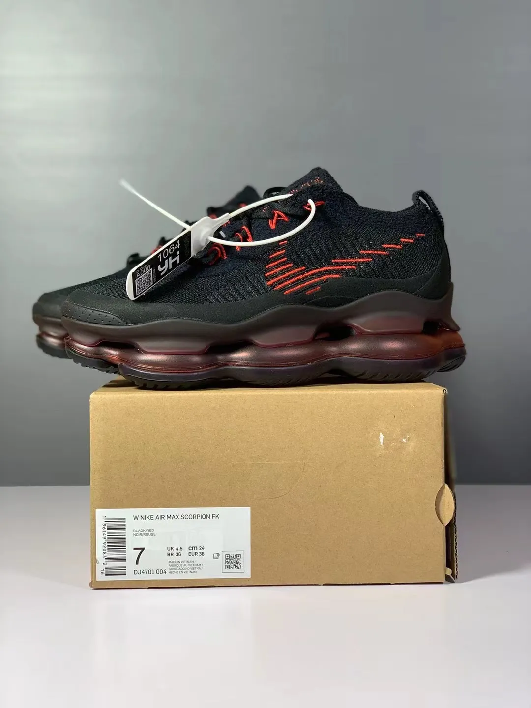 Nike Vapor Max Black Red Running Shoes –  Rep Shoes & Replica Sneakers Unique 1365