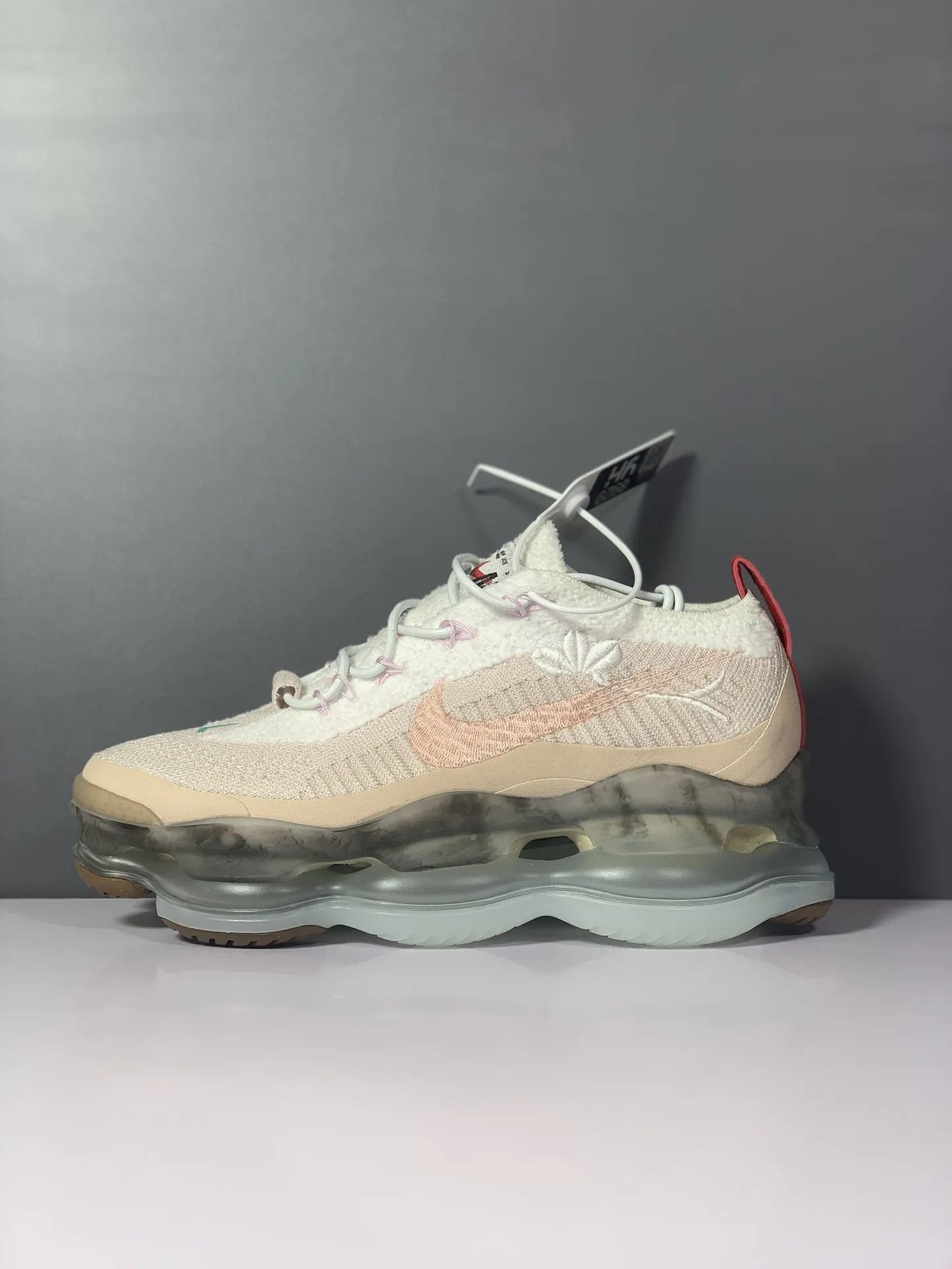 SoftTouch Nike VaporMax Beige Pink Running Shoes –  Rep Shoes & Replica Sneakers 1368