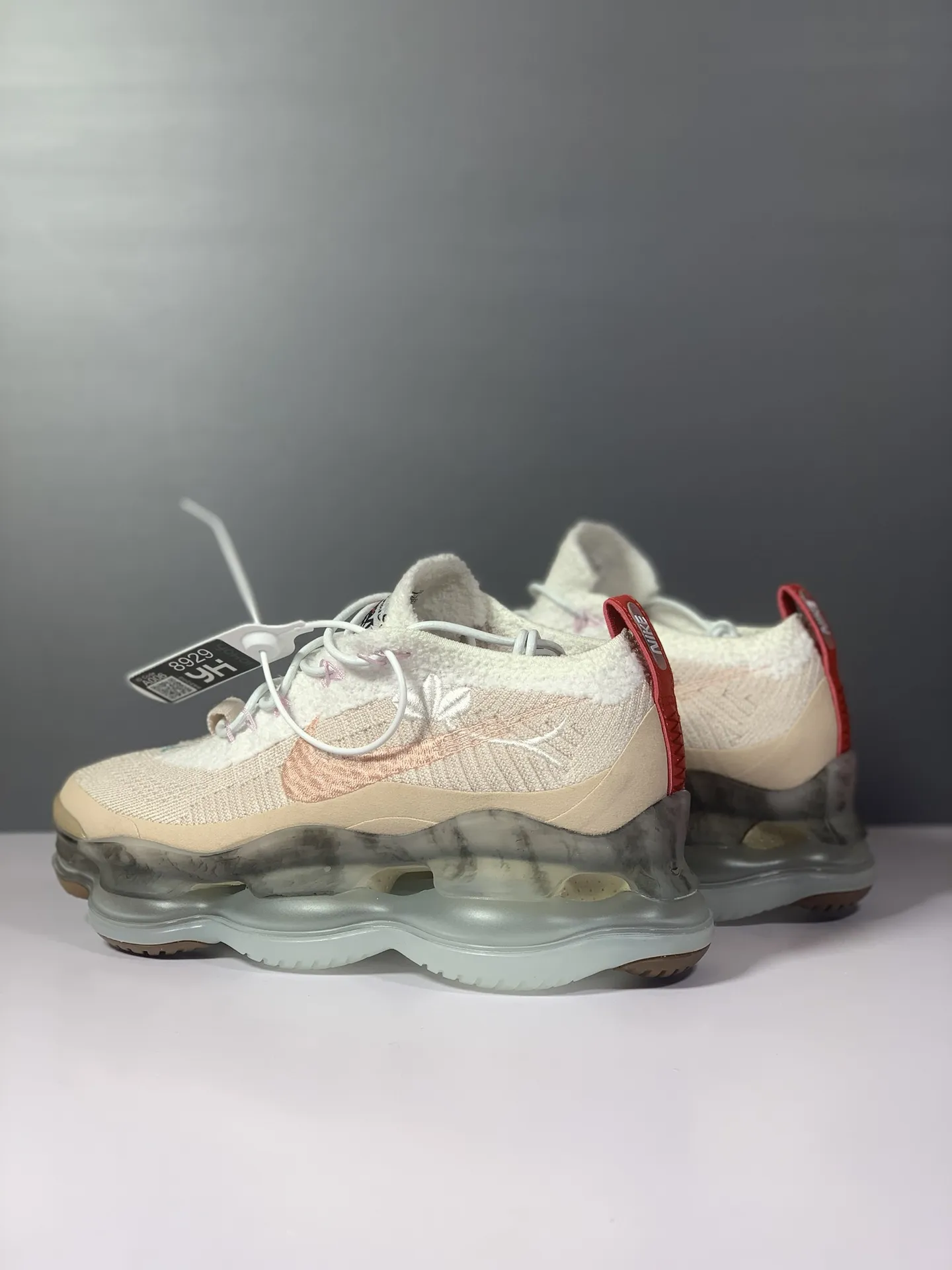 SoftTouch Nike VaporMax Beige Pink Running Shoes –  Rep Shoes & Replica Sneakers 1368