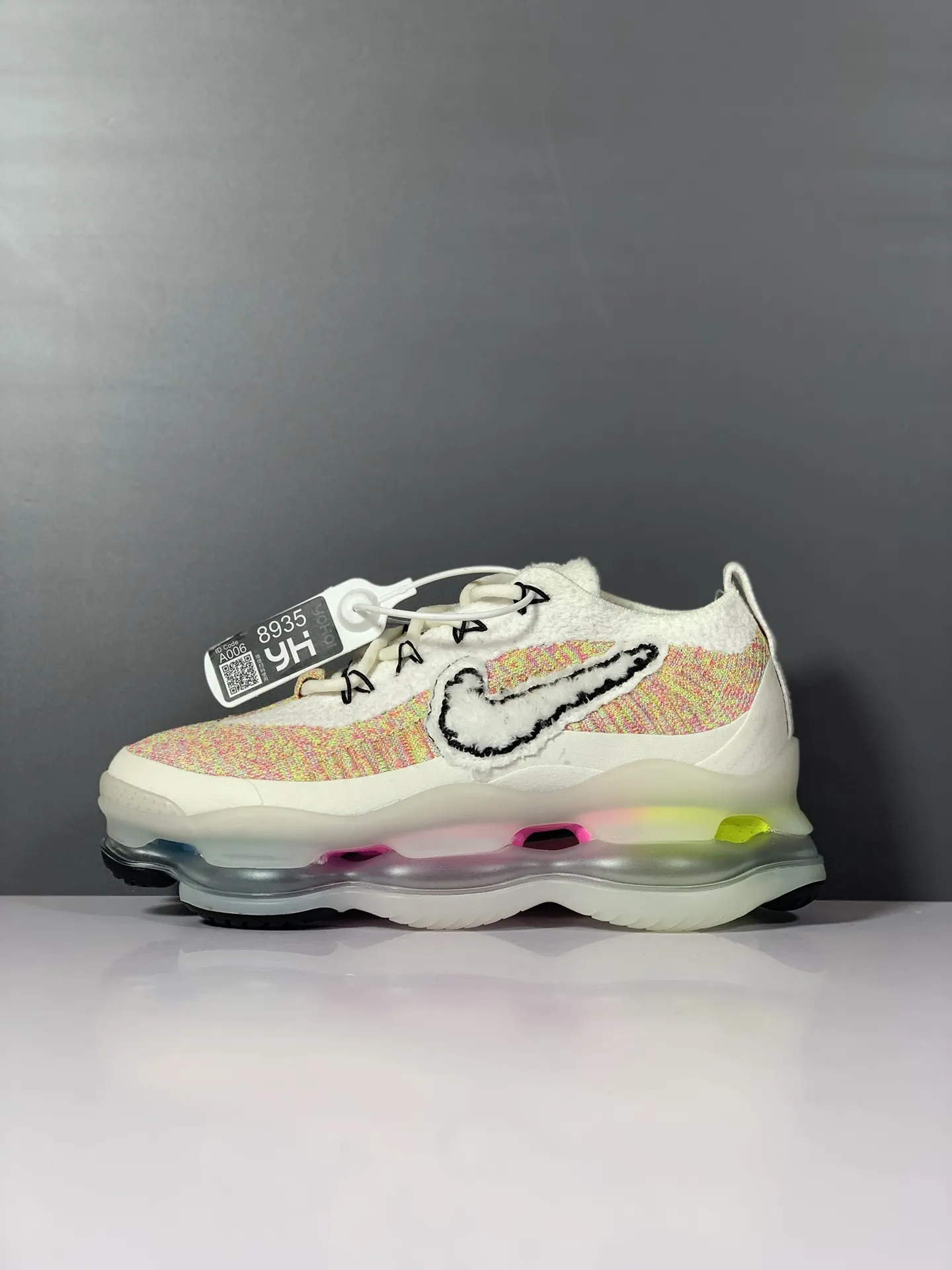 Classic Nike VaporMax Rainbow Air Max Running Shoes –  Rep Shoes & Replica Sneakers 1366
