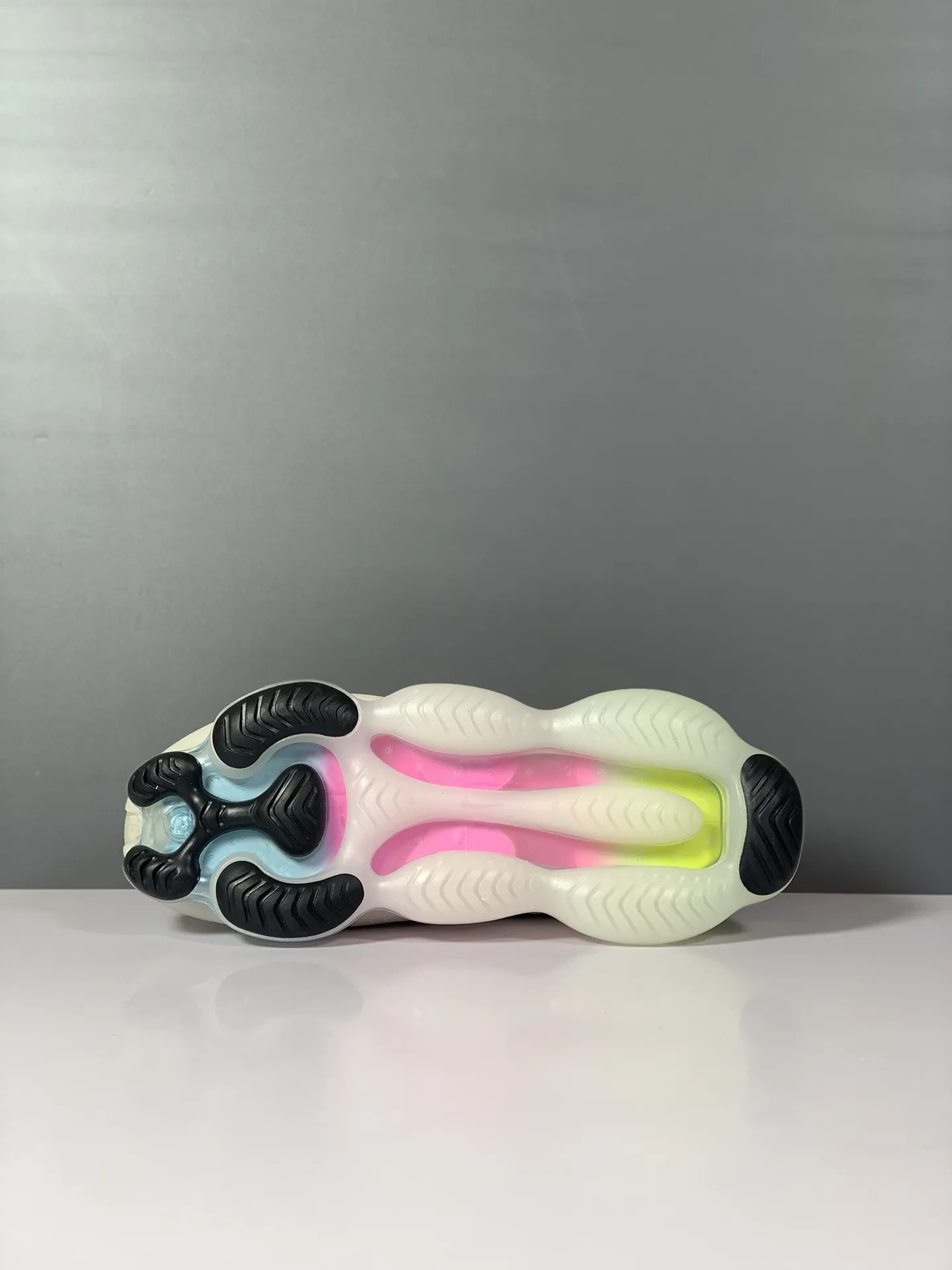 Classic Nike VaporMax Rainbow Air Max Running Shoes –  Rep Shoes & Replica Sneakers 1366