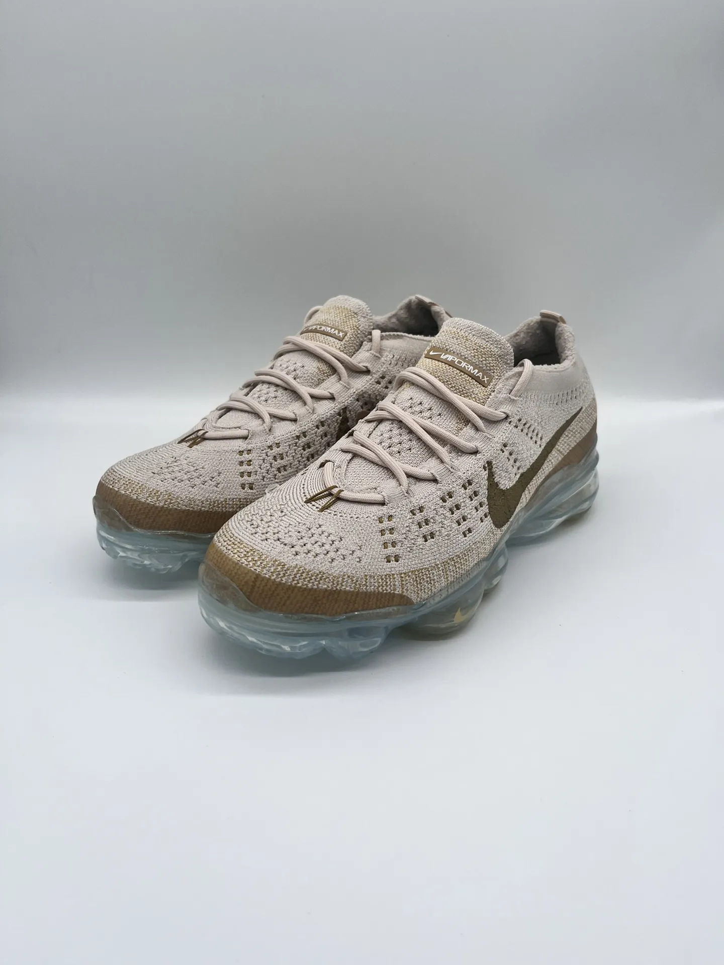 Nike Vapormax 2023 Flyknit Beige Running Shoes –  Rep Shoes & Replica Sneakers UrbanStyle 1357