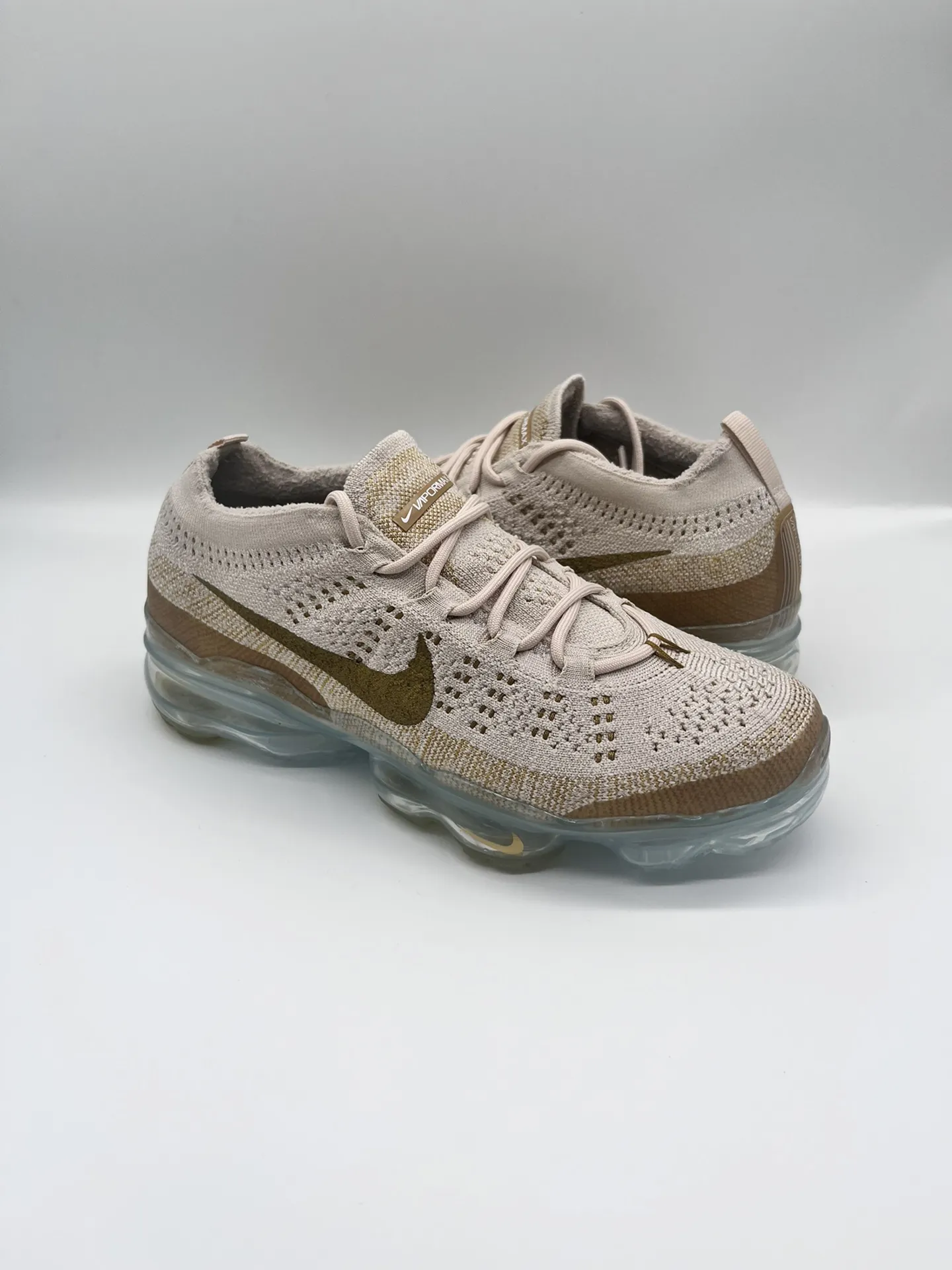 Nike Vapormax 2023 Flyknit Beige Running Shoes –  Rep Shoes & Replica Sneakers UrbanStyle 1357