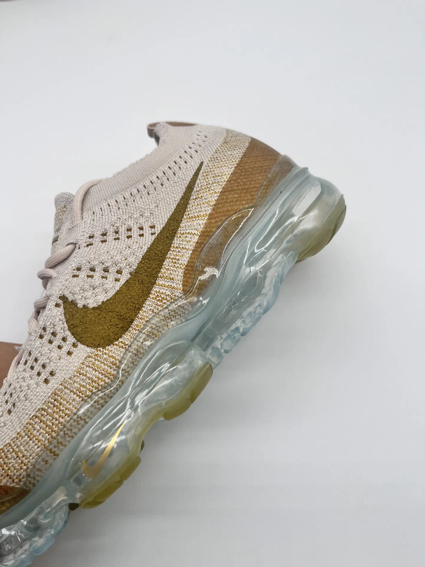 Nike Vapormax 2023 Flyknit Beige Running Shoes –  Rep Shoes & Replica Sneakers UrbanStyle 1357