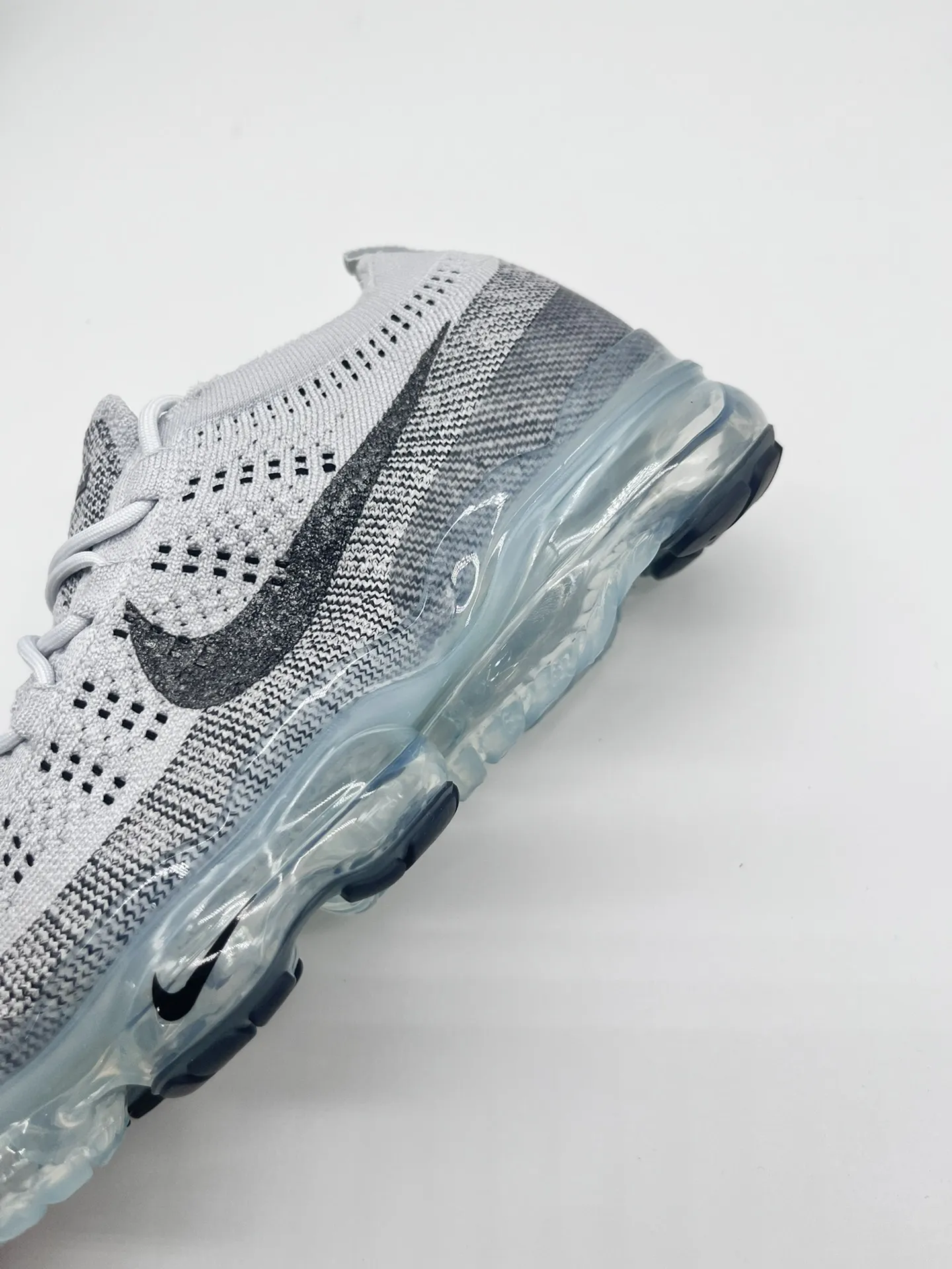 SoftTouch Nike Vapormax 2023 Flyknit Grey Running Shoes – High-Quality Rep Shoes & Replica Sneakers 1362