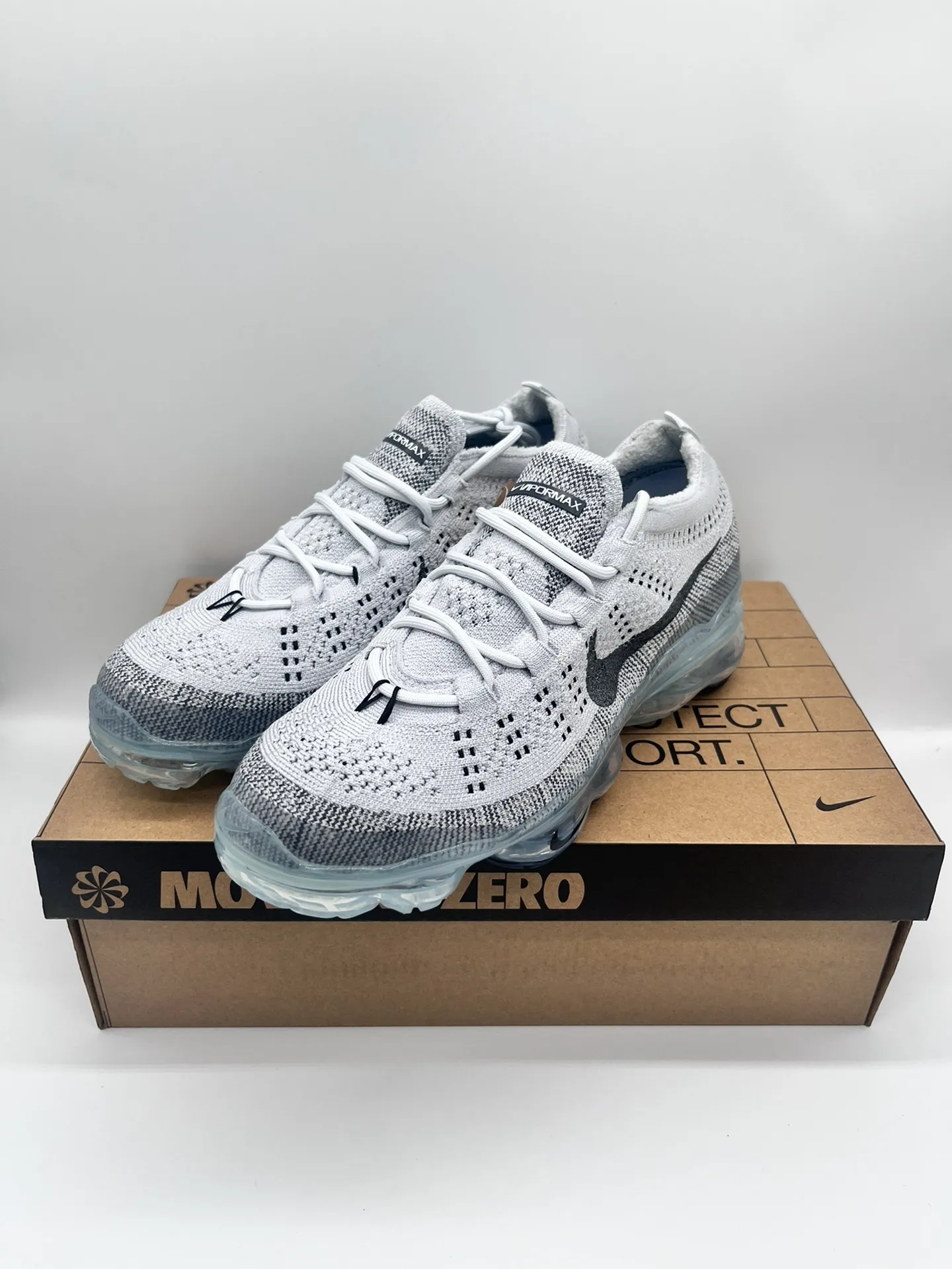 SoftTouch Nike Vapormax 2023 Flyknit Grey Running Shoes – High-Quality Rep Shoes & Replica Sneakers 1362