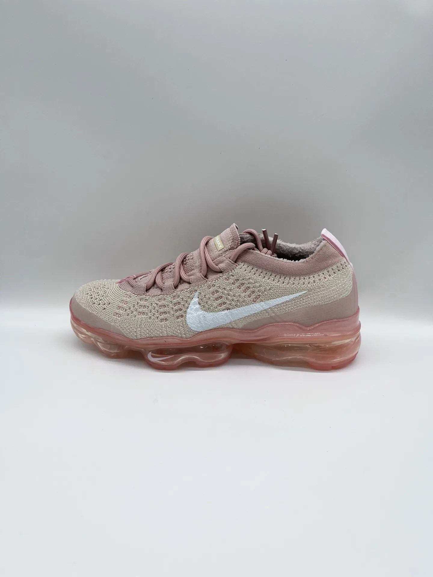 Nike Vapormax 2023 Flyknit Pink Running Shoes – High-Quality Rep Shoes & Nike Replica Edition FashionForward 1363