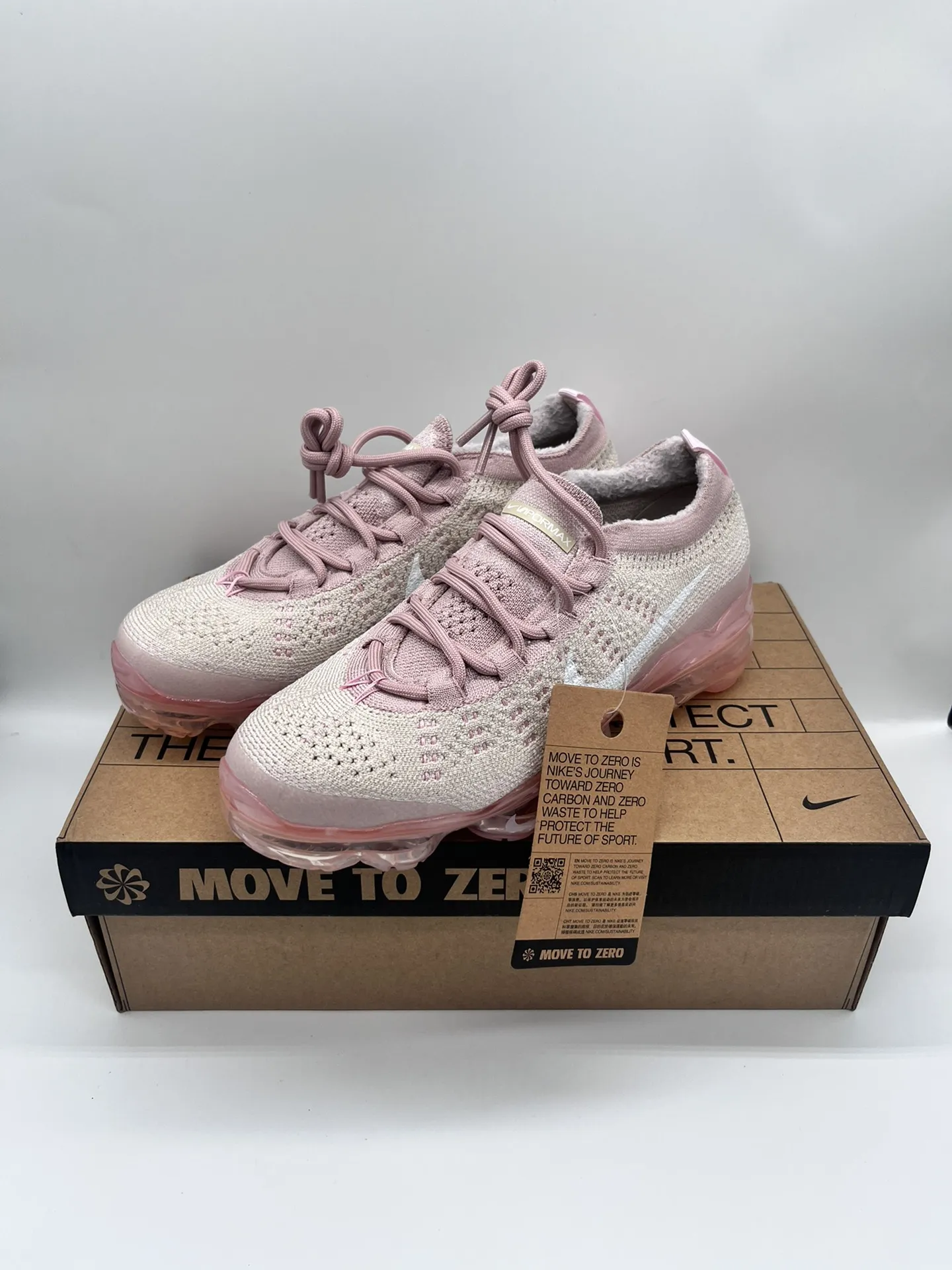 Nike Vapormax 2023 Flyknit Pink Running Shoes – High-Quality Rep Shoes & Nike Replica Edition FashionForward 1363