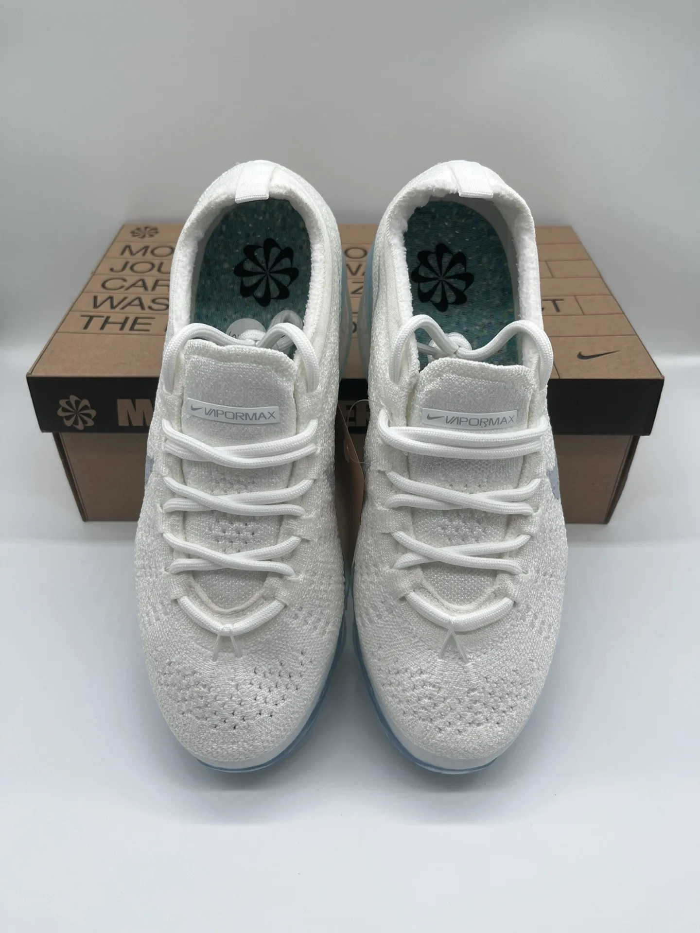 ComfortFit Nike Vapormax 2023 Flyknit White Running Shoes –  Rep Shoes & Replica Sneakers 1358