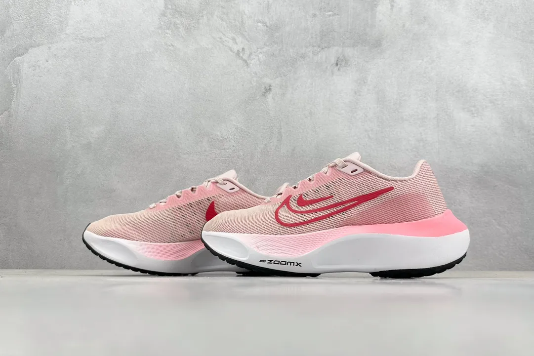 TravelReady Nike Zoom FLY 5 PRM Unisex Running Shoes – Pink Red, Low-Top  Flyknit Design, Size 36-40, Premium Replica Nike (DM8974- 1488