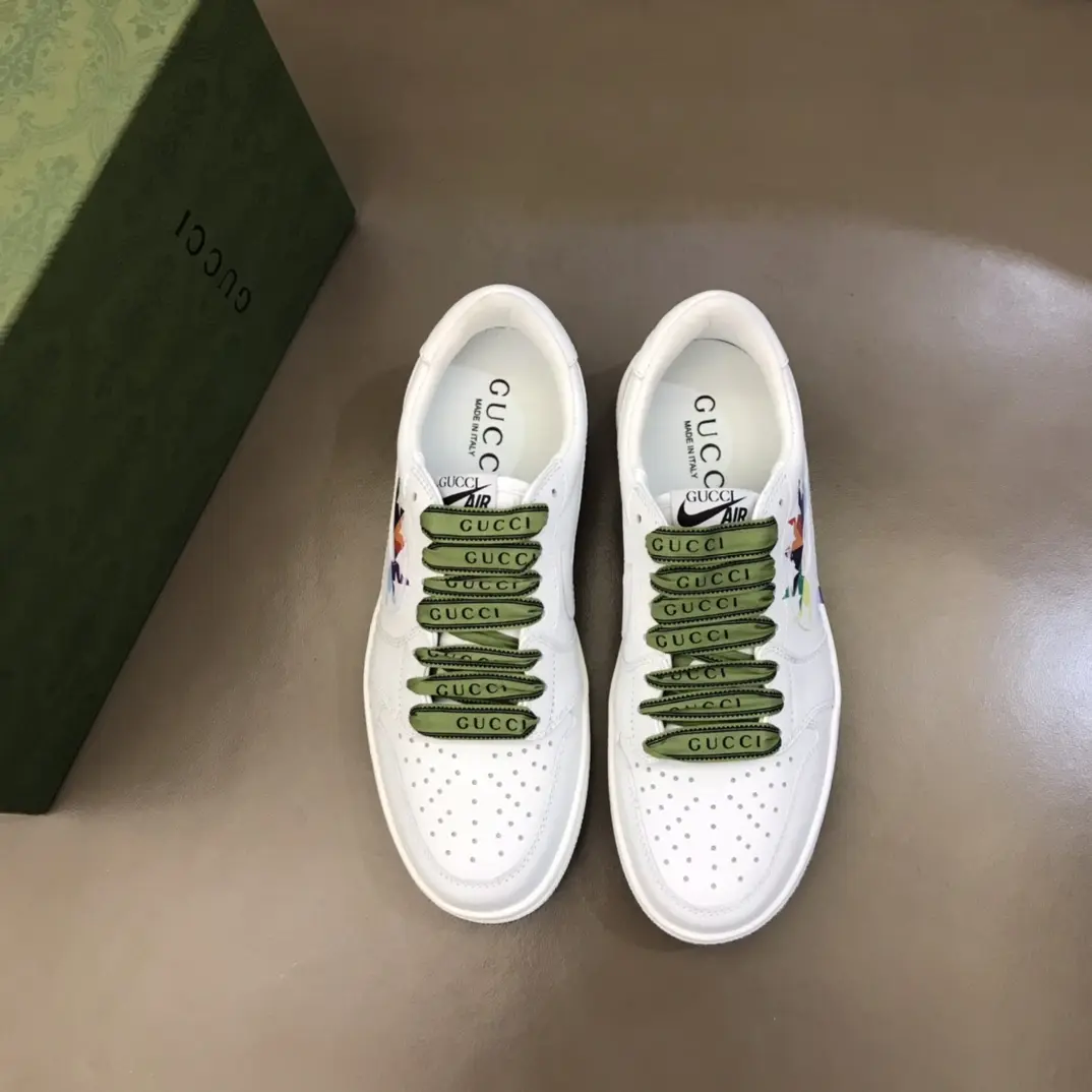 OnTrend Nike x Gucci Collaboration Low-Top  Sneakers – White with Green Laces, High Quality Replica, Various Sizes 38- 846