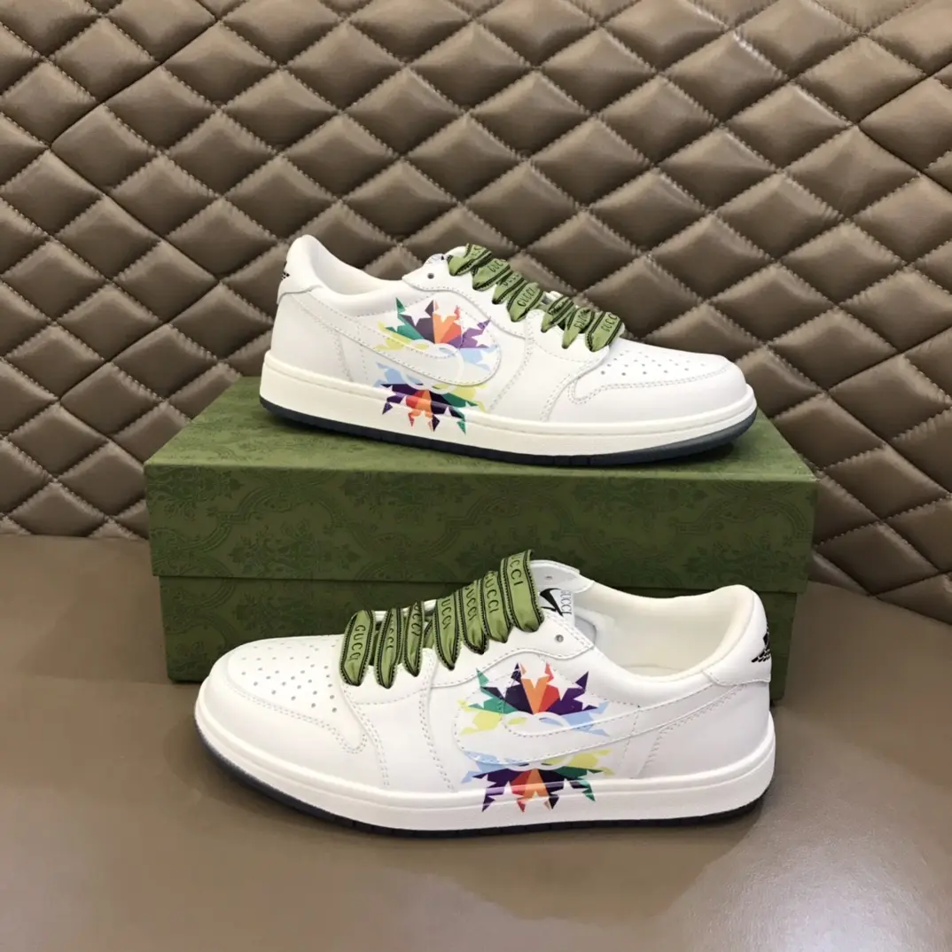 OnTrend Nike x Gucci Collaboration Low-Top  Sneakers – White with Green Laces, High Quality Replica, Various Sizes 38- 846