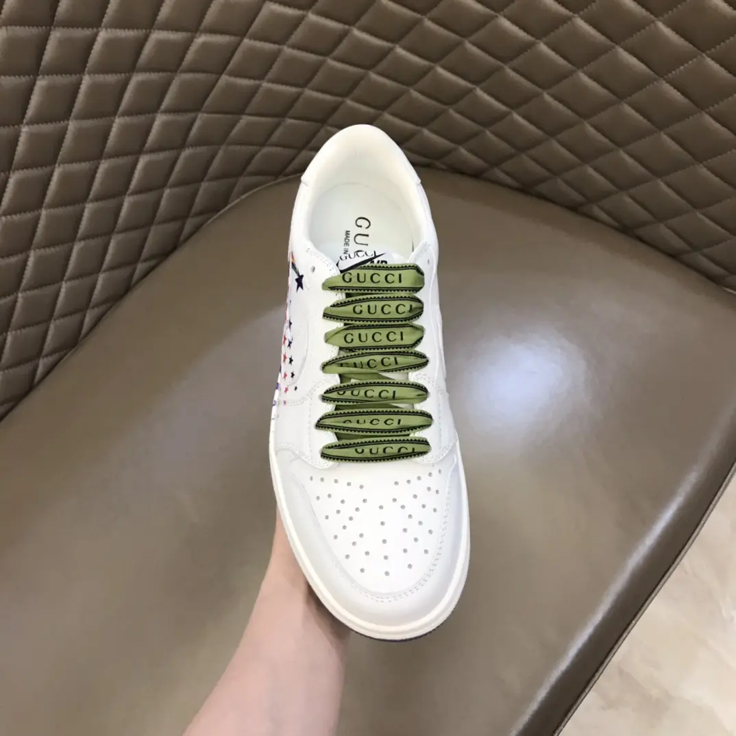 SportInspired Nike x Gucci White Low-Top Lace-Up  Sneakers with Green Accents – High Quality Replica Shoes & Gucci Replica 835