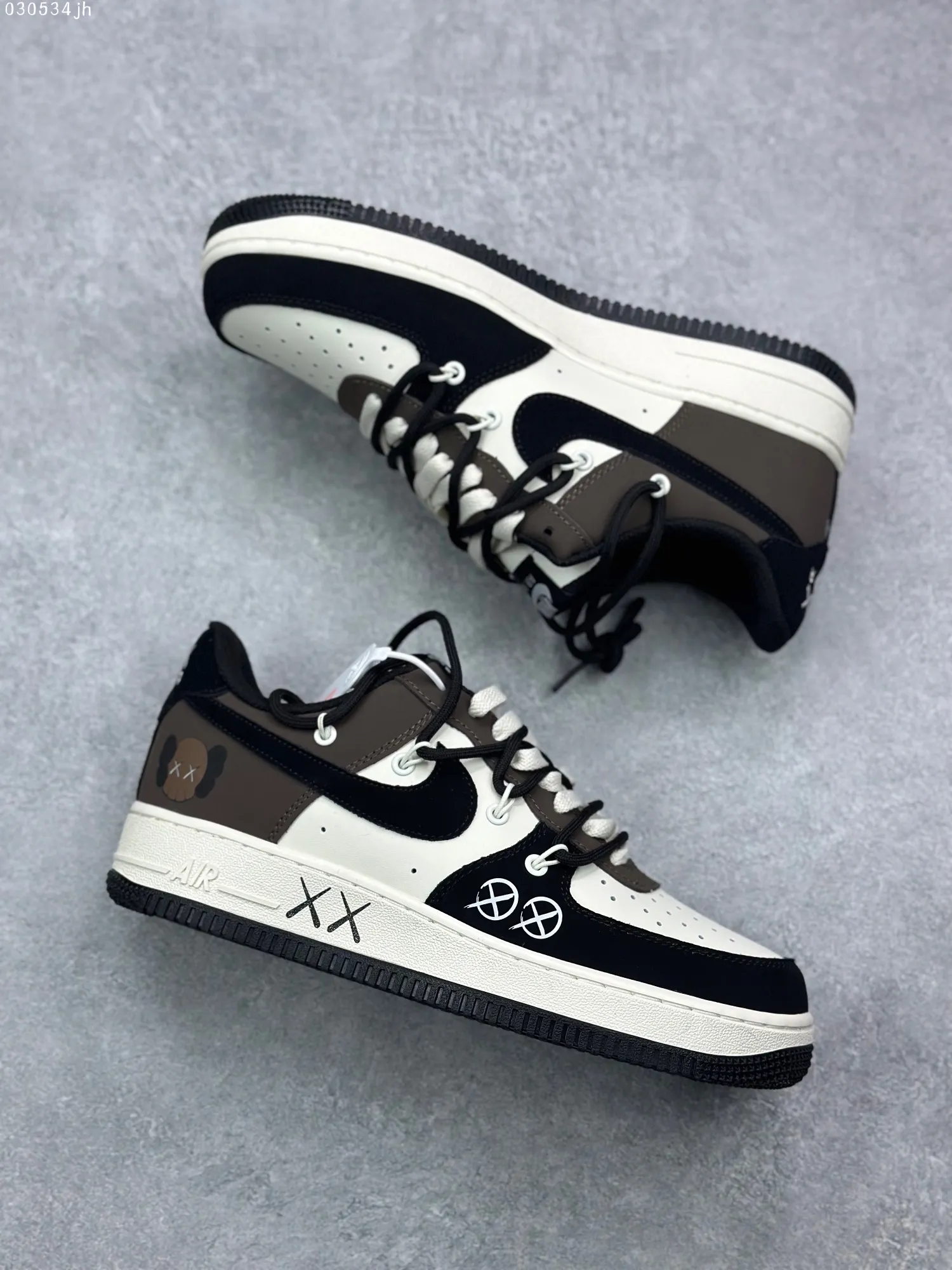 Stretchable Nike x Kaws Air Force 1 Custom Strap Sneakers – Wheat Black Brown – High Quality Replica Shoes with Rep Design 1082