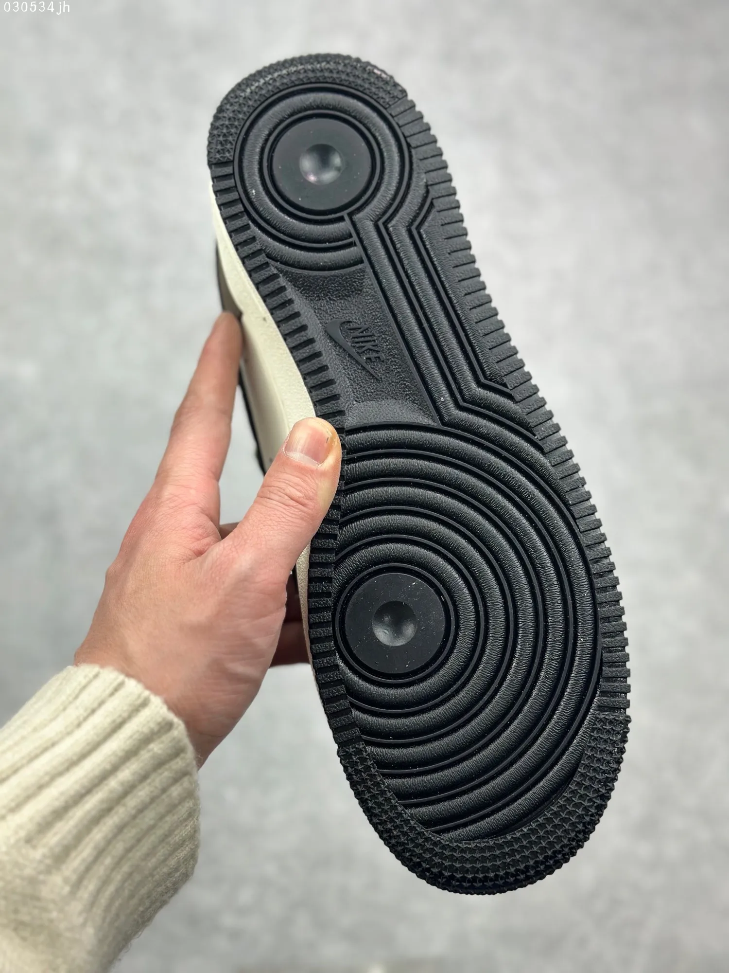 Stretchable Nike x Kaws Air Force 1 Custom Strap Sneakers – Wheat Black Brown – High Quality Replica Shoes with Rep Design 1082