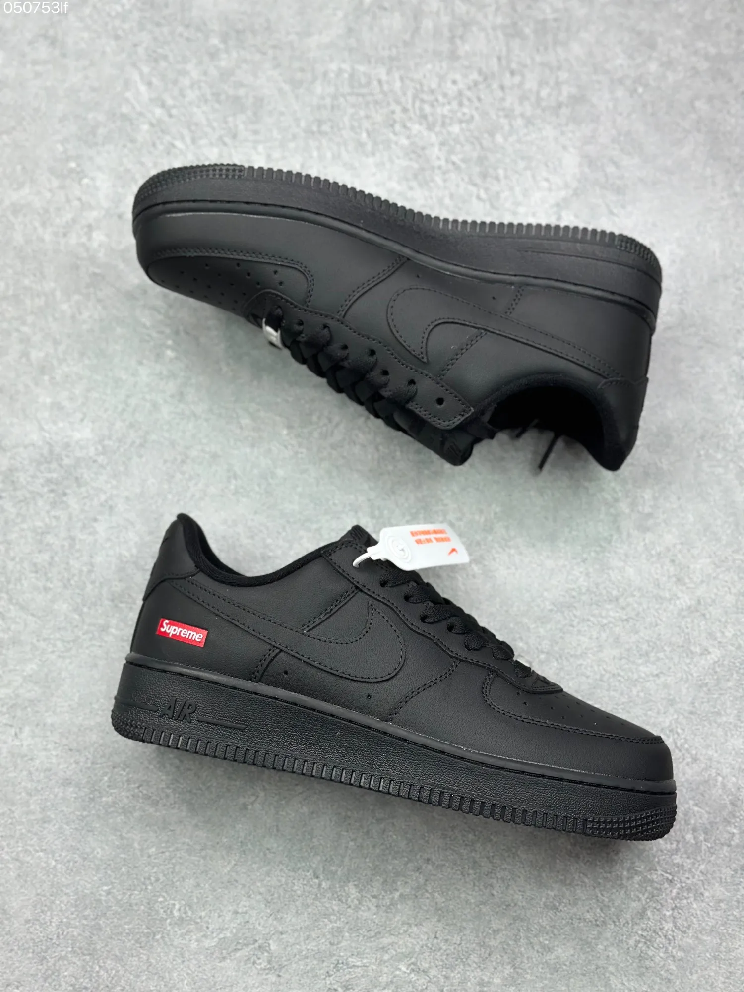 Trendy Nike x Supreme Air Force 1 ’07 Low All Black Limited Edition Rep Shoes – Best Replica Sneakers – Size 36- 997