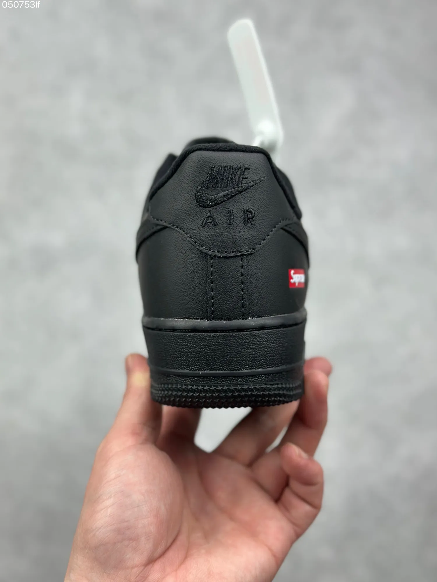 Trendy Nike x Supreme Air Force 1 ’07 Low All Black Limited Edition Rep Shoes – Best Replica Sneakers – Size 36- 997