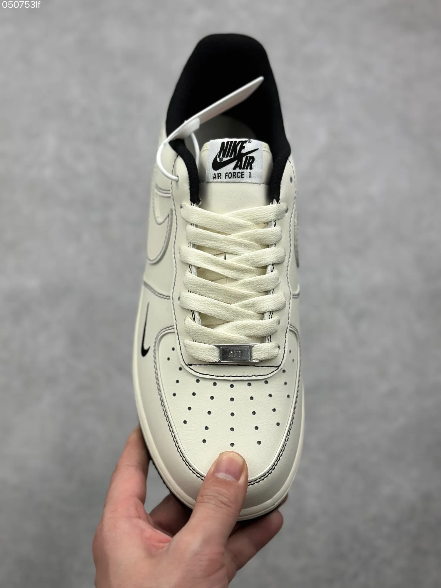 Breathable Nike x Supreme Air Force 1 ’07 Low Cream Black Limited Edition Rep Shoes – Best Replica Sneakers 999