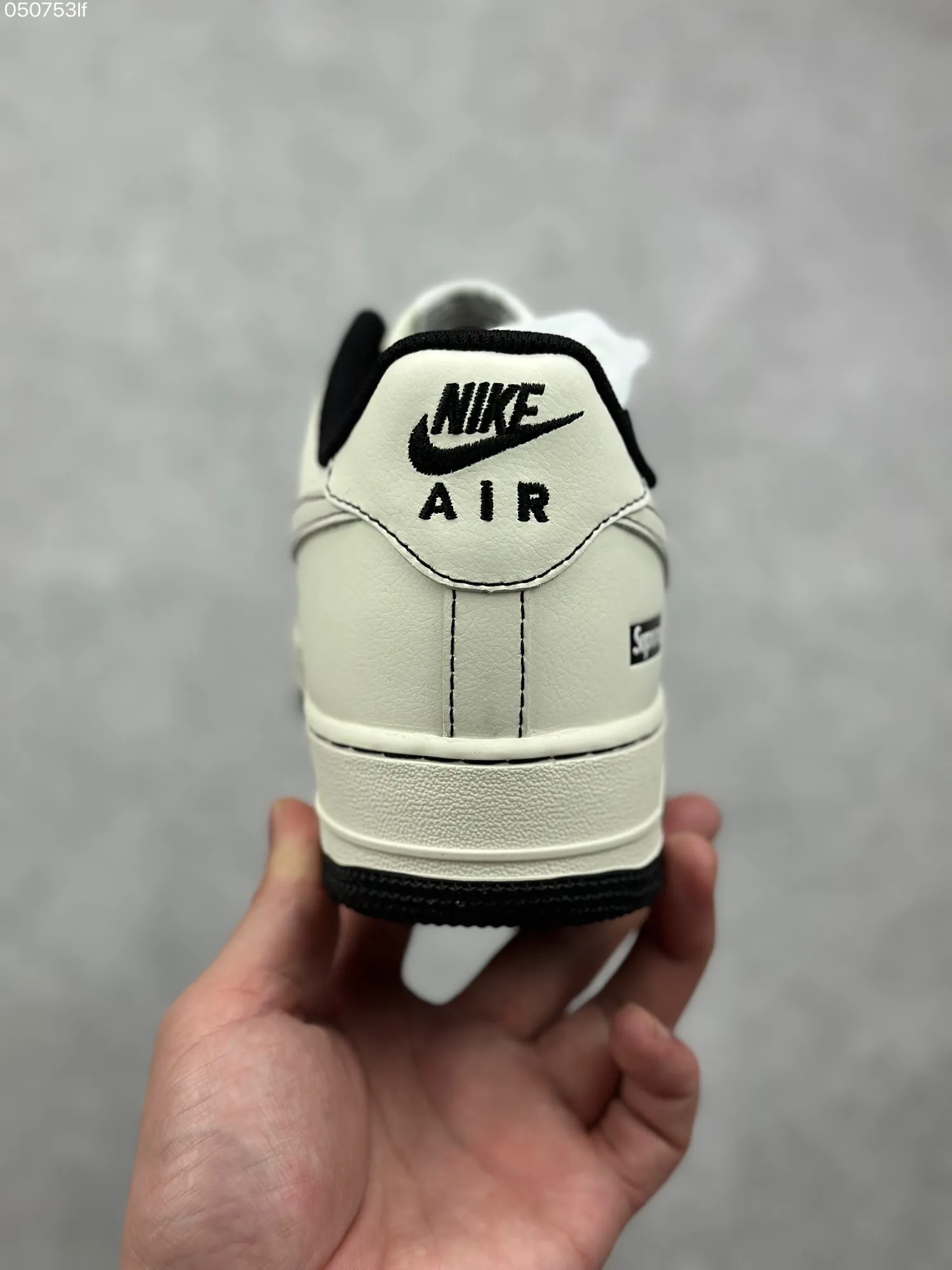 Breathable Nike x Supreme Air Force 1 ’07 Low Cream Black Limited Edition Rep Shoes – Best Replica Sneakers 999