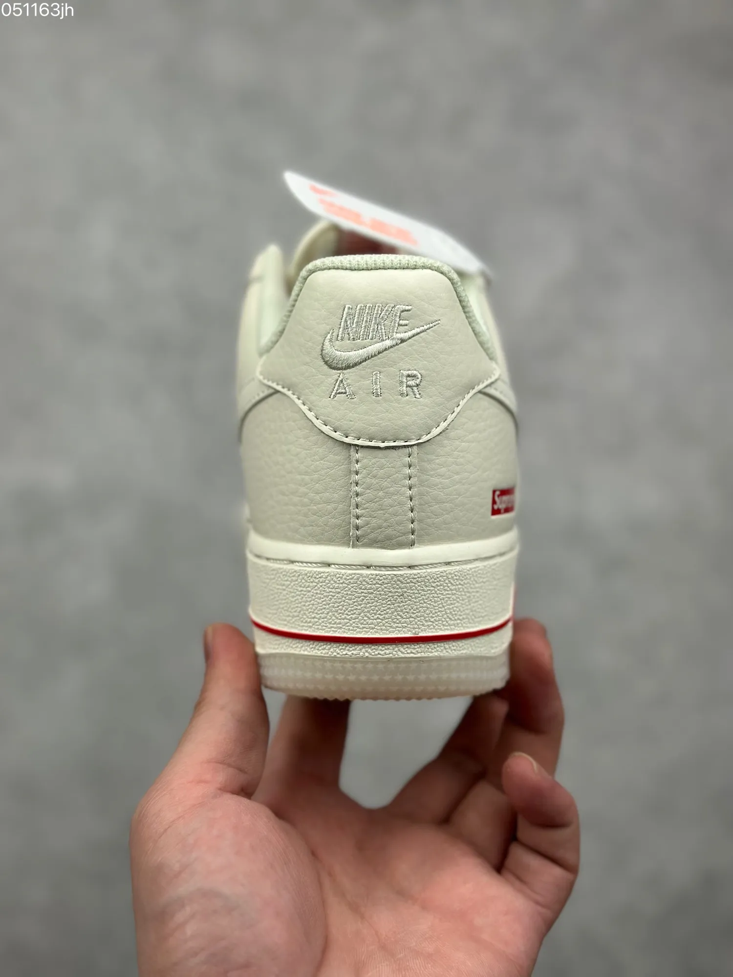 Vibrant Nike x Supreme Air Force 1 ’07 Low Cream Red  Sneakers – Limited Edition Rep Shoes & Best Replica Sneakers 991