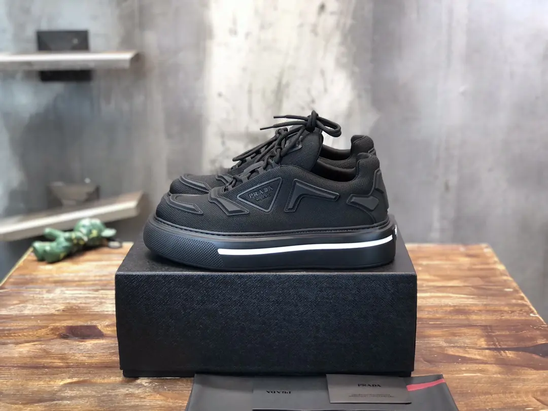 PRADA Men’s Black High-Top Chunky Sneakers with Re-Nylon and Leather – P390 Style, Replica Prada Shoes, 1:1 Replica Sneakers WaterResistant 192