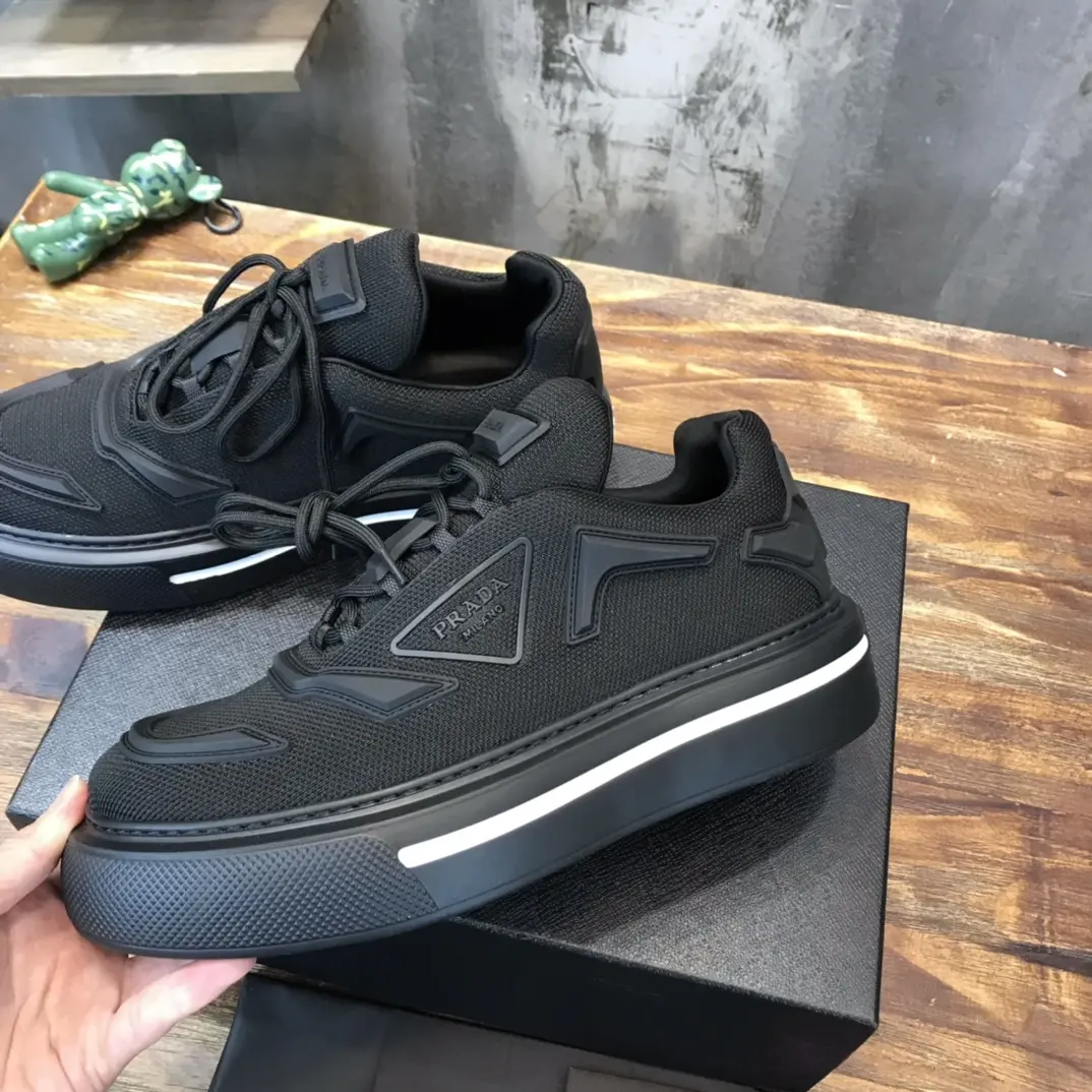 PRADA Men’s Black High-Top Chunky Sneakers with Re-Nylon and Leather – P390 Style, Replica Prada Shoes, 1:1 Replica Sneakers WaterResistant 192