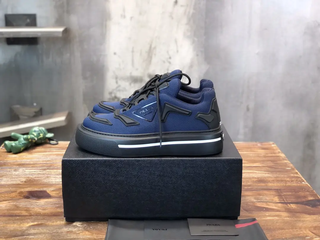 PRADA Men’s Blue High-Top Chunky Sneakers with Re-Nylon and Patent Leather – P390 Style, 1:1 Replica Sneakers, High Quality Prada Sneakers Replica MoistureWicking 171