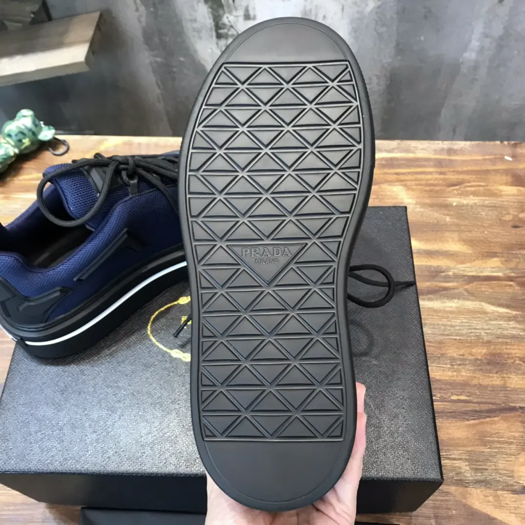 PRADA Men’s Blue High-Top Chunky Sneakers with Re-Nylon and Patent Leather – P390 Style, 1:1 Replica Sneakers, High Quality Prada Sneakers Replica MoistureWicking 171