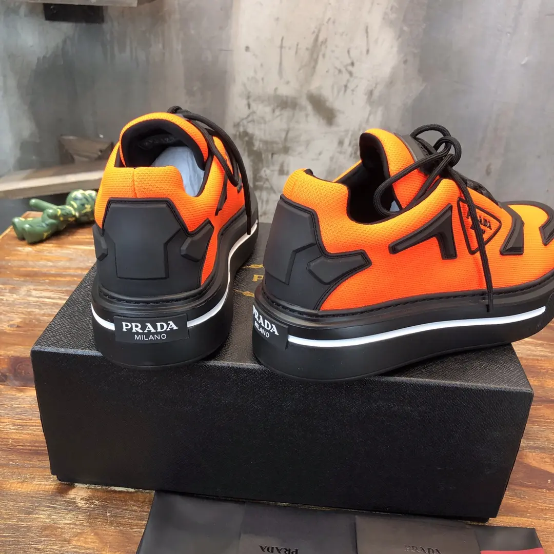 PRADA Men’s Orange High-Top Chunky Sneakers with Re-Nylon and Patent Leather – P390 Style, 1:1 Replica Sneakers, High Quality Prada Sneakers Replica Durable 170