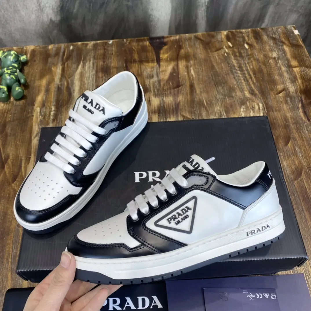 Chic Prada 22C White Low-Top Sneakers – High Quality Replica Prada Shoes 1: 216