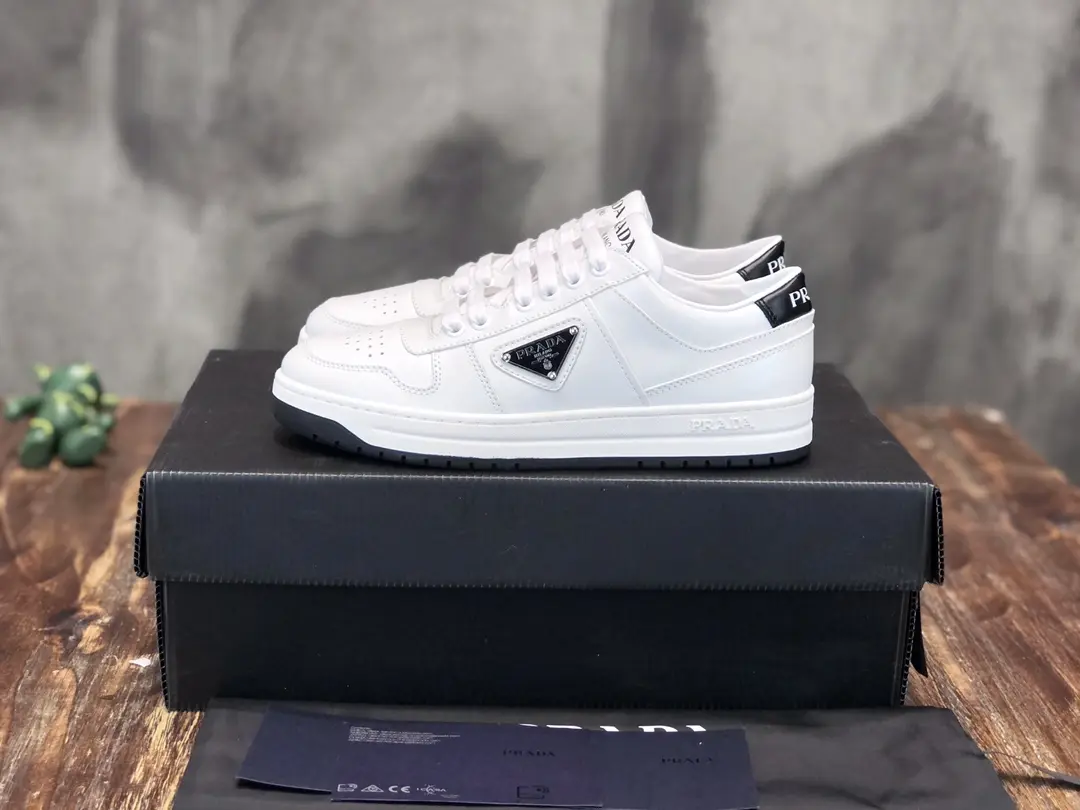 Prada 22C White Sneakers Low-Top – Replica Prada Shoes with High Quality Reliable 195
