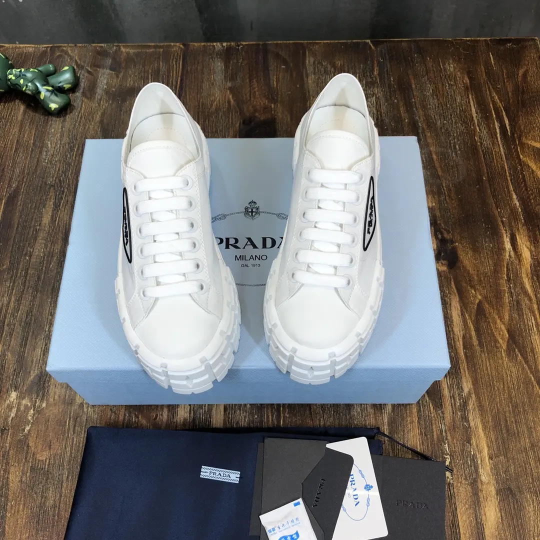 Prada Canvas Platform Sneakers White Low-Top – High Quality Replica Prada Shoes for Sale Fashionable 247