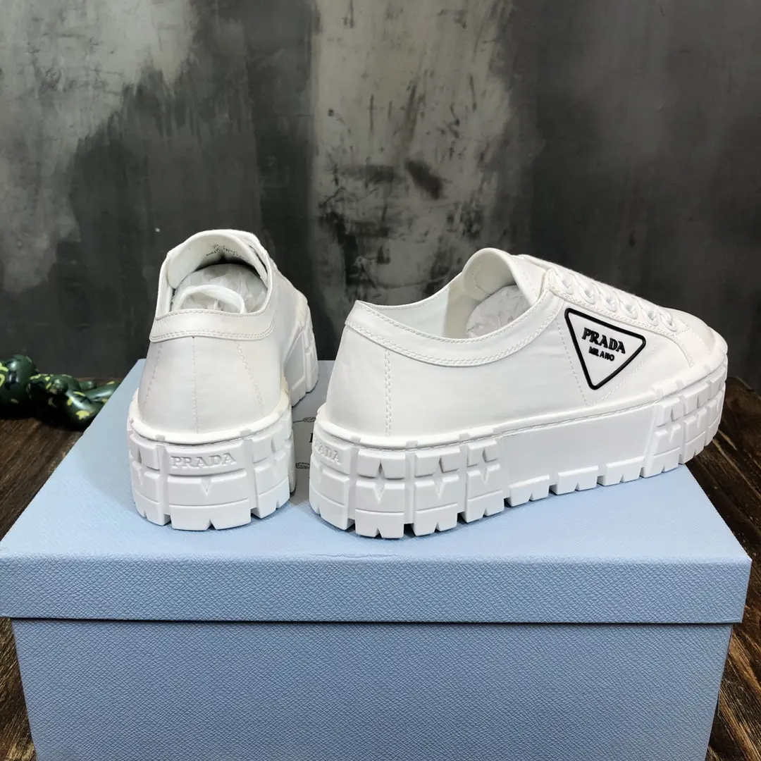 Prada Canvas Platform Sneakers White Low-Top – High Quality Replica Prada Shoes for Sale Fashionable 247