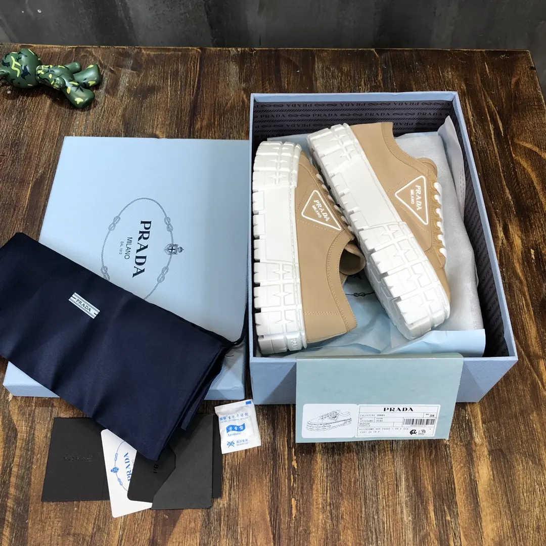 Prada Canvas Thick Sole Sneakers Beige – Replica Prada Shoes & High Quality Prada Sneakers Durable 231