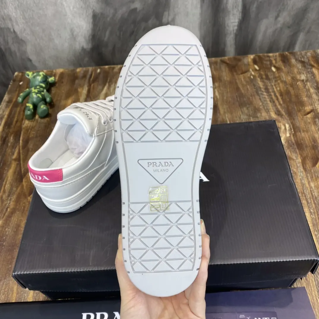 DailyWear Prada  Sneakers White Pink Triangle Logo – Replica Prada Shoes & High Quality Prada Sneakers 199