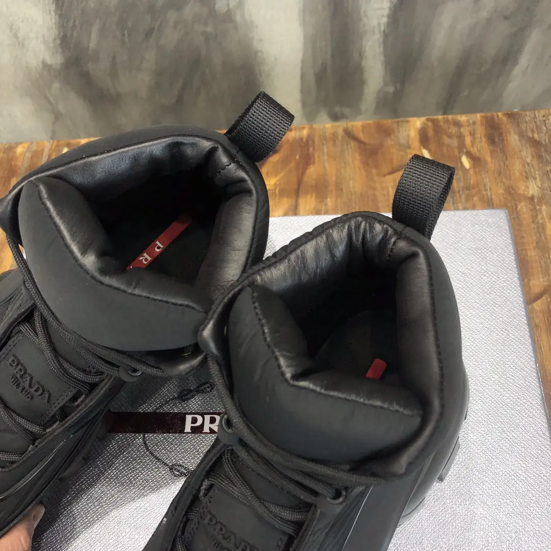 Sustainable Prada Cloudbust Thunder Boot Black High-Top – Replica Prada Shoes & High Quality 1:1 Sneakers 202