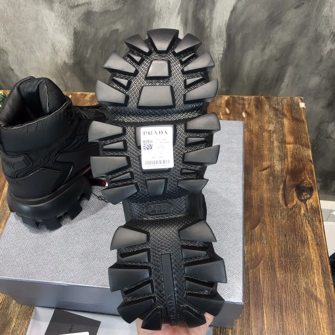 Sustainable Prada Cloudbust Thunder Boot Black High-Top – Replica Prada Shoes & High Quality 1:1 Sneakers 202