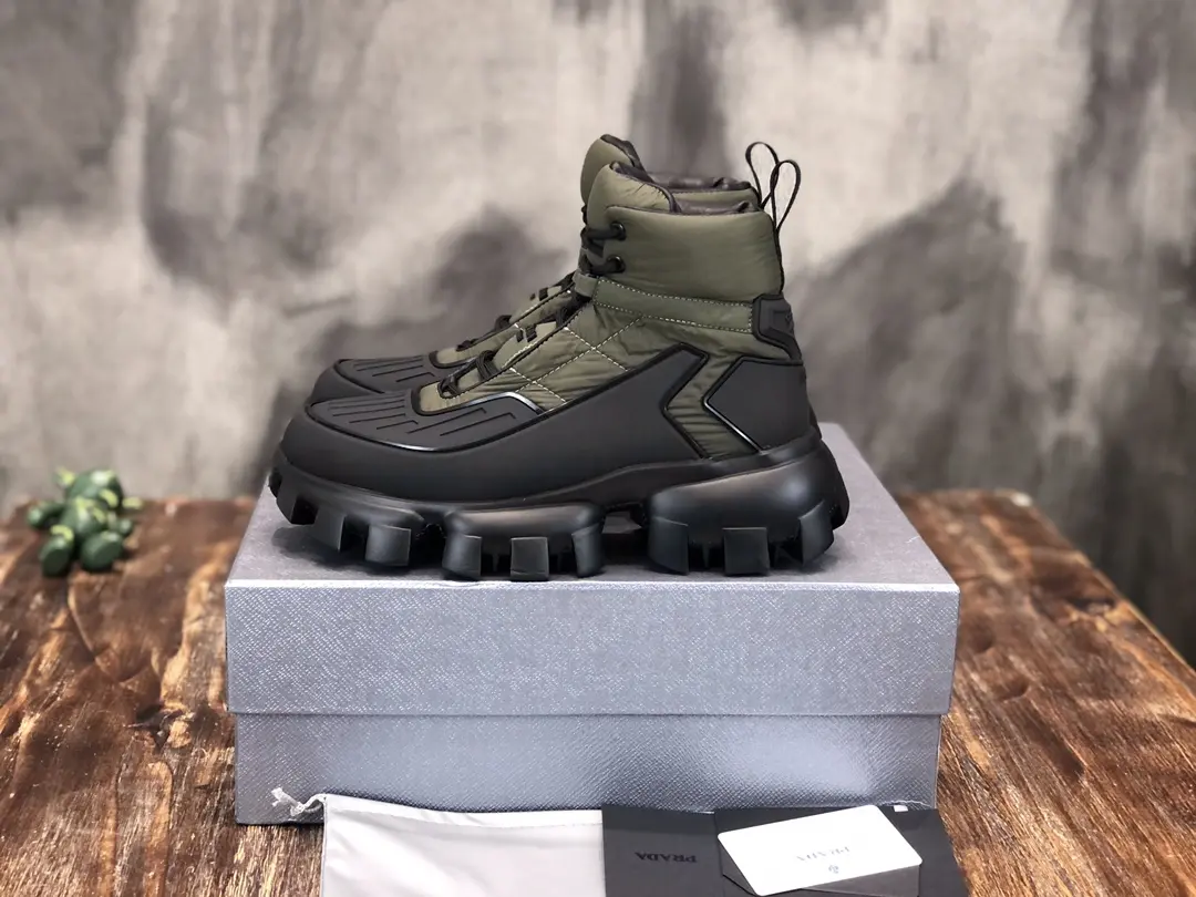 Sporty Prada Cloudbust Thunder Boot Olive Green – Replica Prada Shoes & High Quality Prada Sneakers Replica 220