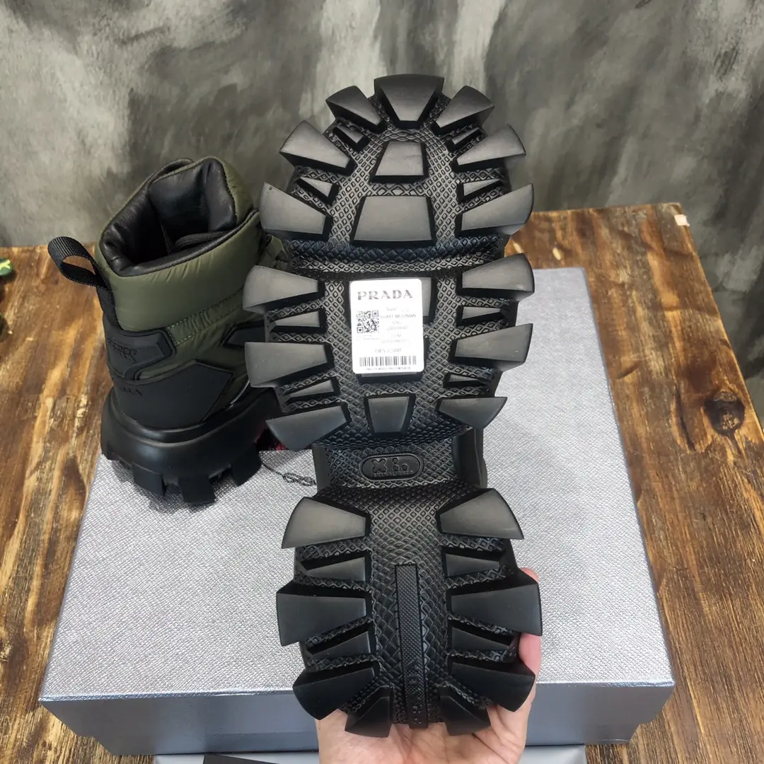 Sporty Prada Cloudbust Thunder Boot Olive Green – Replica Prada Shoes & High Quality Prada Sneakers Replica 220