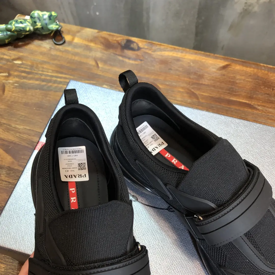 UrbanStyle Prada Cloudbust Thunder Sneakers Black – Replica Prada Shoes & High Quality 1:1 Replica Sneakers 259