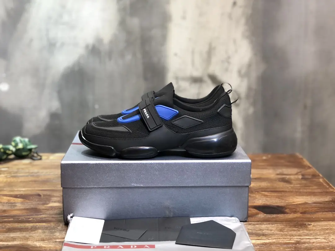 Effortless Prada Cloudbust Thunder Sneakers Black Blue – High Quality Replica Prada Shoes 262