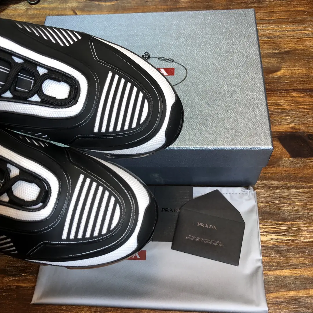 Prada Cloudbust Thunder Sneakers Black White – High Quality Replica Prada Shoes & 1:1 Replica Sneakers Durable 256