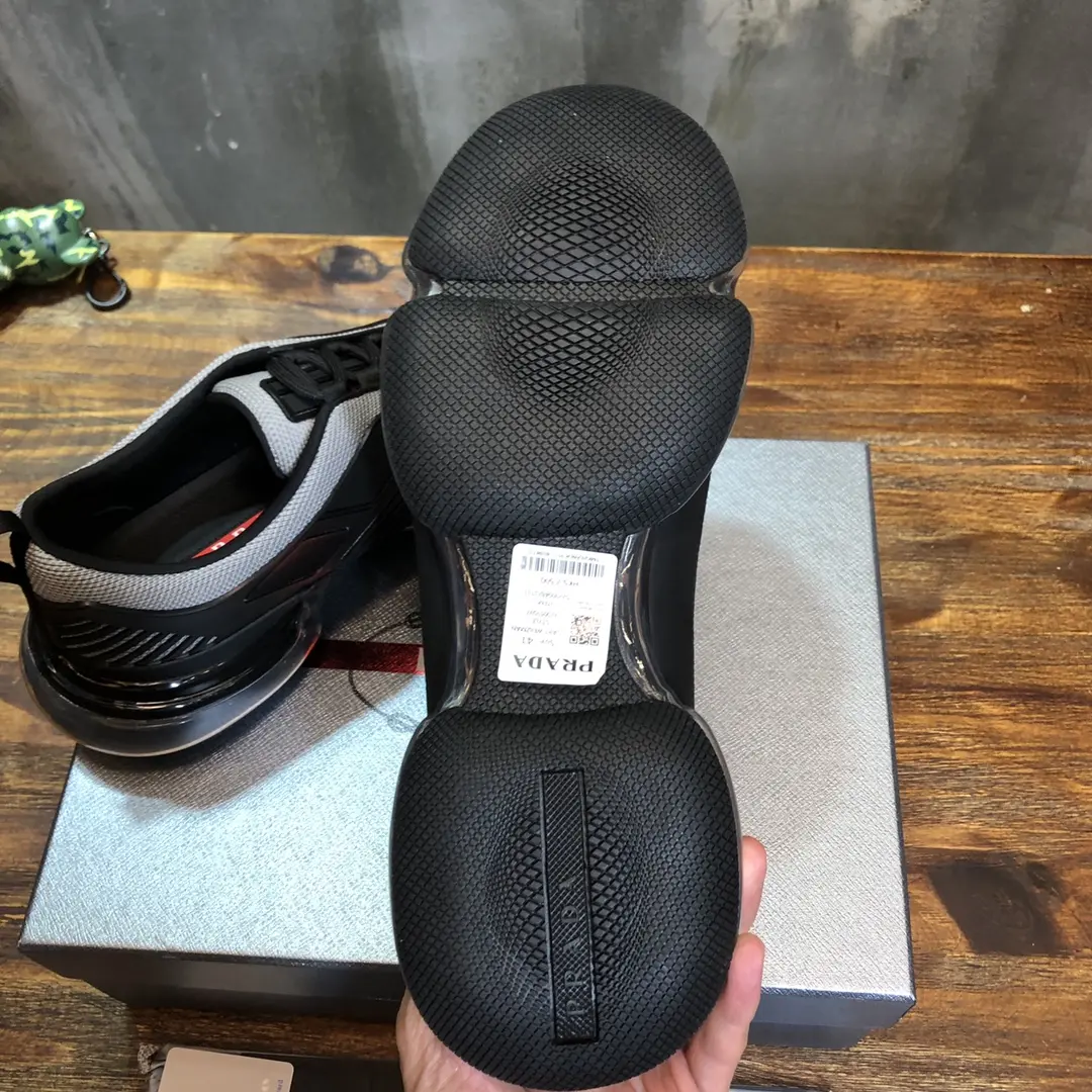 Minimalist Prada Cloudbust Thunder Sneakers Black White – Replica Prada Shoes & High Quality Prada Sneakers Replica 257