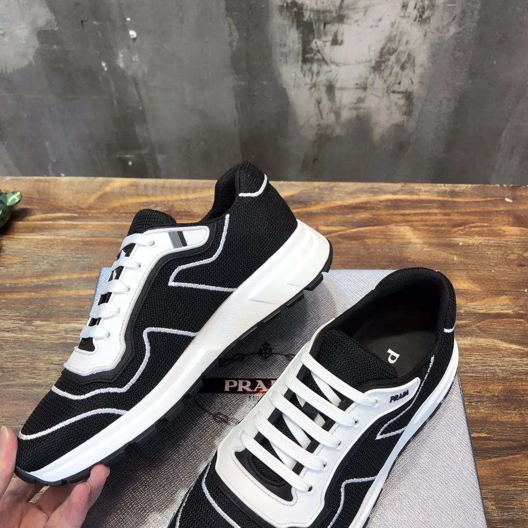 Cozy Prada Men’s 2022 Top Quality Sneakers – Black and White Knit Style, 1:1 Replica Sneakers, High Quality Prada Replica, Sizes 38- 168